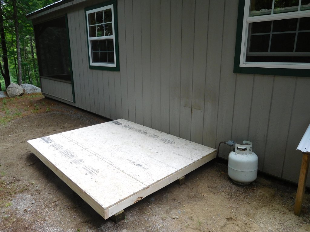 035.jpg - Subfloor down